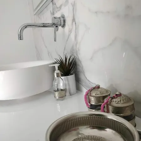 Apartamento Amberdi Amsterdam Schiphol Airport *