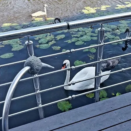 Amberdi Amsterdam Schiphol Airport Hoofddorp