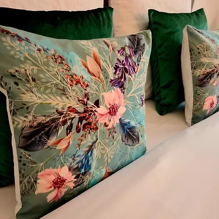 Amberdi Amsterdam Schiphol Airport Apartamento *