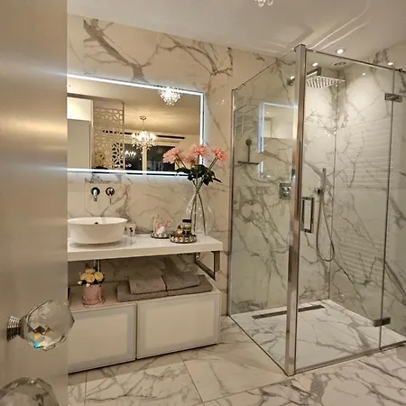 Apartamento Amberdi Amsterdam Schiphol Airport *