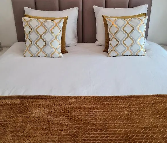 Amberdi Amsterdam Schiphol Airport アパート